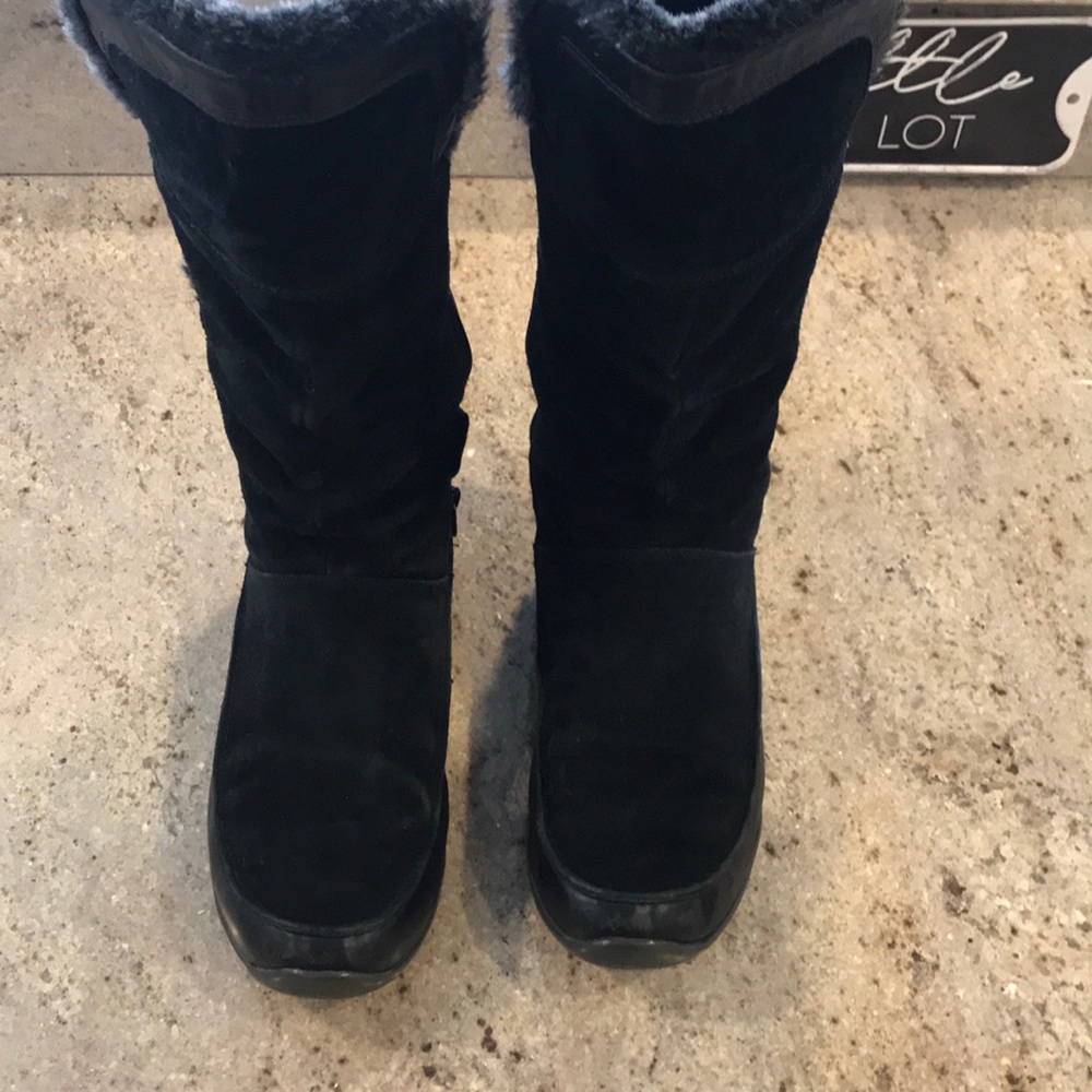 North Face Winter boots 8.5